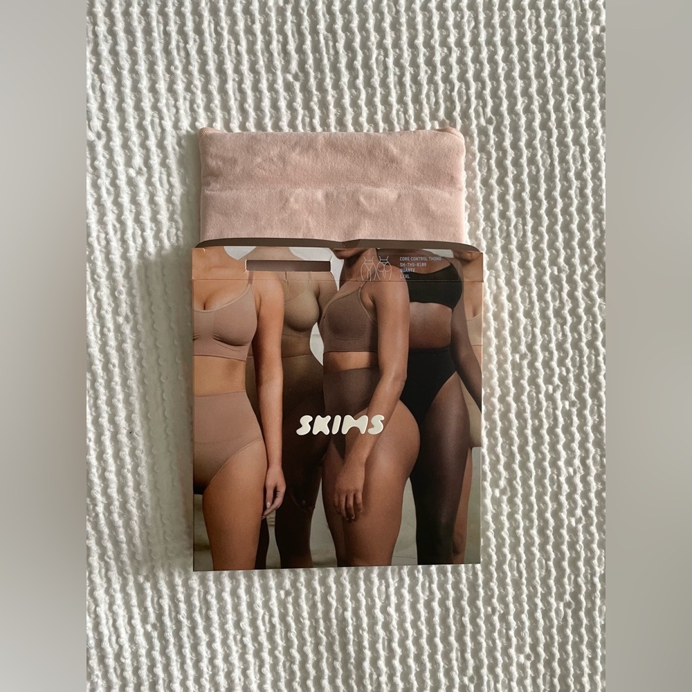 *RARE* SKIMS Pink Core Control Thong